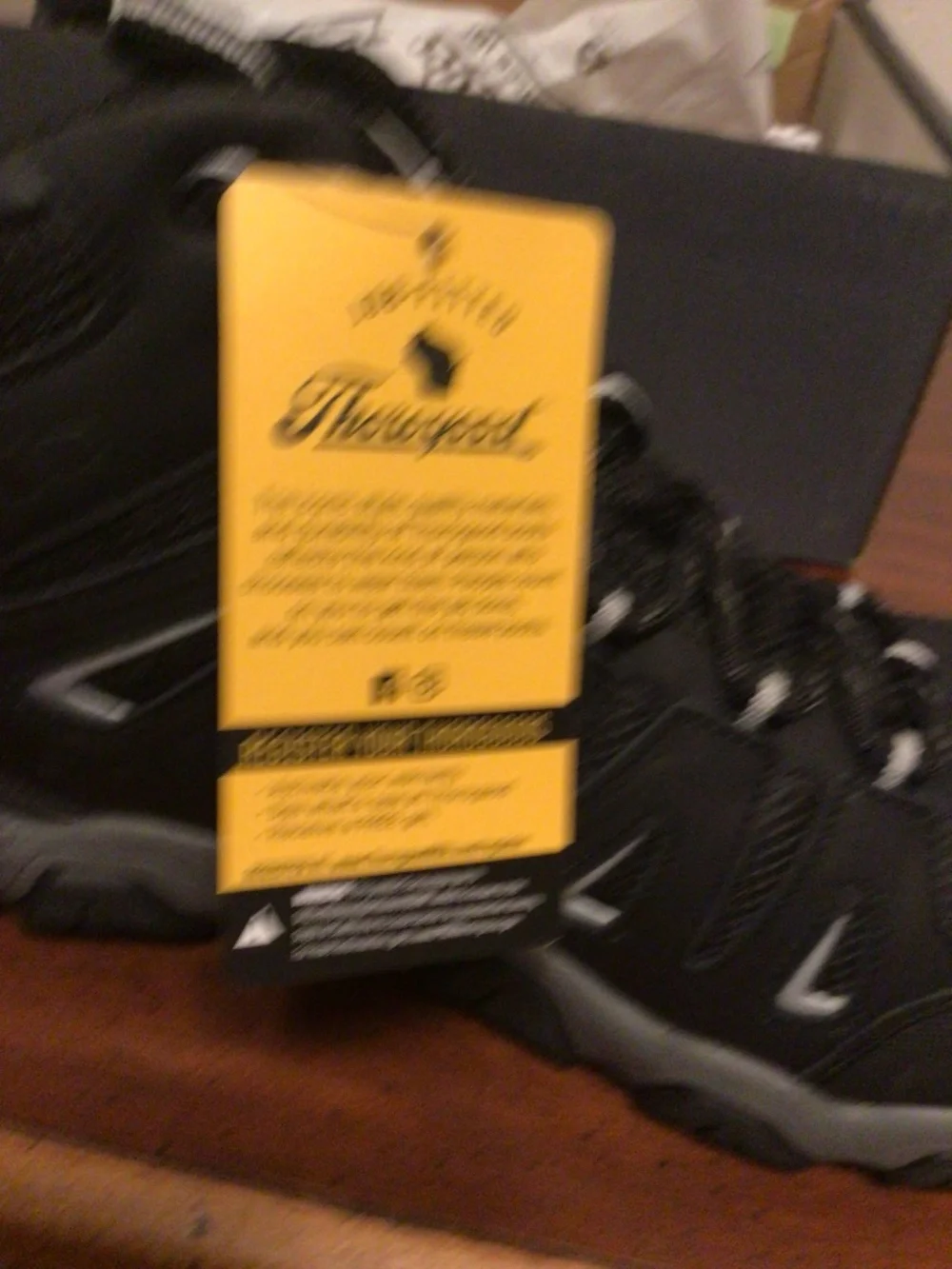 Thorogood Job Fitted Cross Trek slip resistant safety toe shoe SZ 11 W NIB
